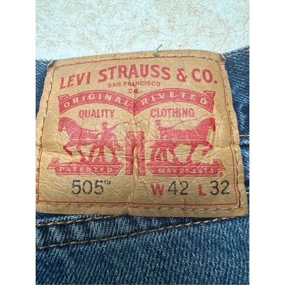 Levi Mens 505 Regular Fit Sz 42/31 - Picture 3 of 6